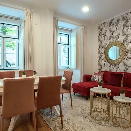 Liverpool Tree Apartment